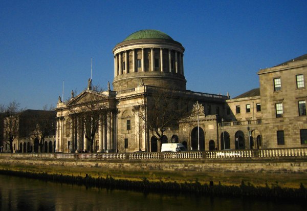 dublin four courts ireland